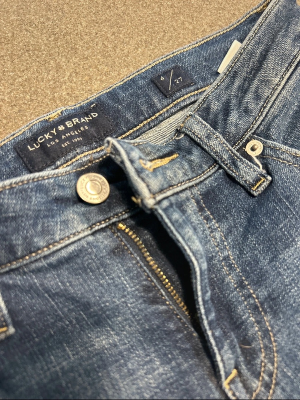Lucky Brand Women's Dark Blue Ankle Jeans